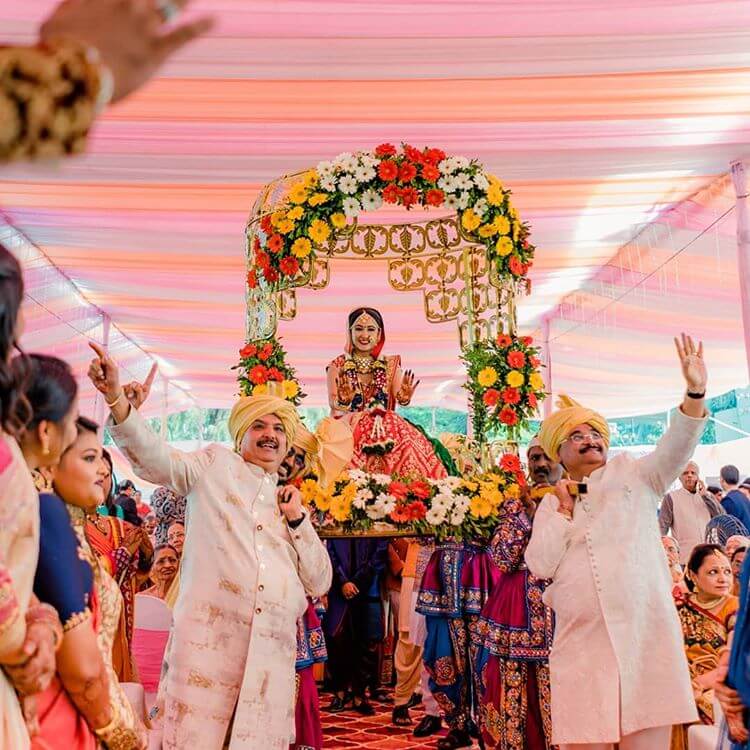 best bride palki on rent mumbai